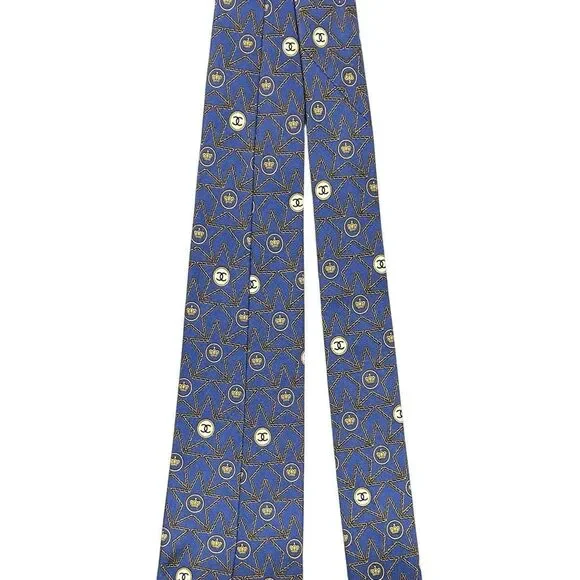 CHANEL Mens Navy Blue Silk Designer Neck Tie Adjustable Star Pattern Logo